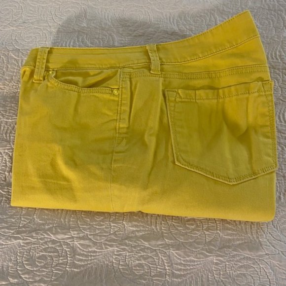 Loft Yellow Skinny Denim Pants 10P - Gently used - Picture 1 of 7